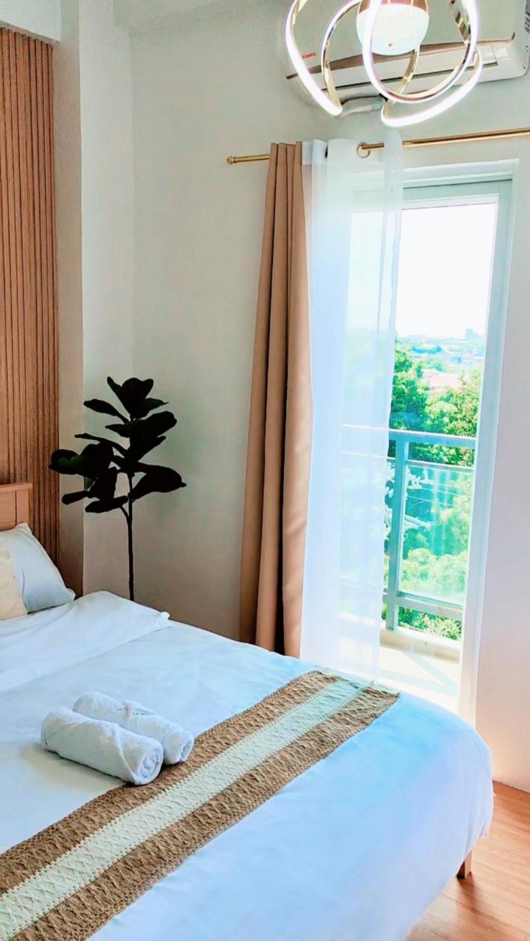 Paradise Realm Condotel Paranaque City Exteriér fotografie